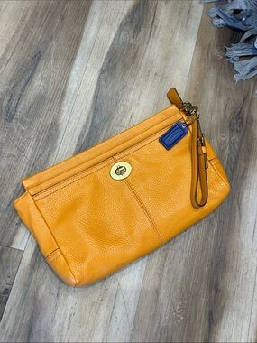 Women's Coach Orange Leather Wristlet Clutch
